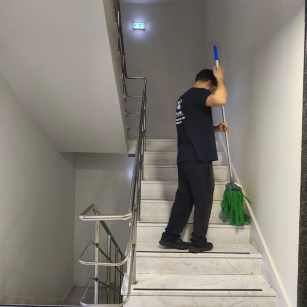 IMG-a42e65be62441db64bc4ad222df99544-V