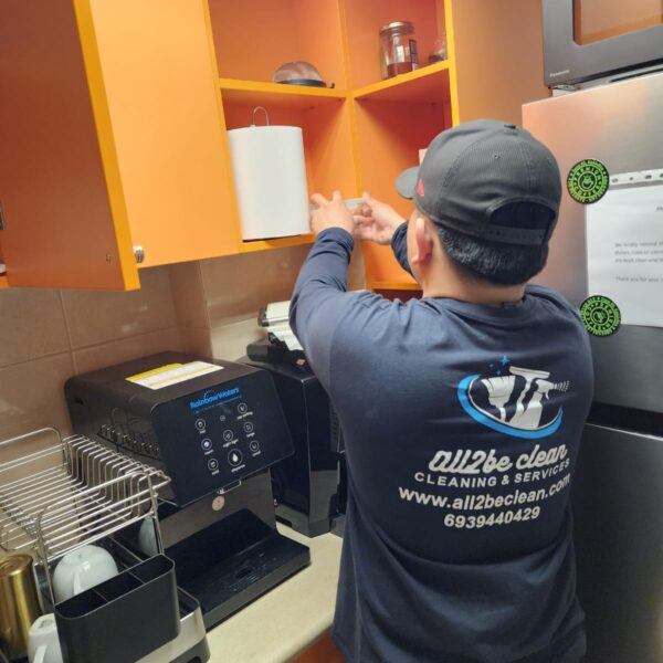 IMG-eb6885fd466df3bb99503a59ef6efba9-V